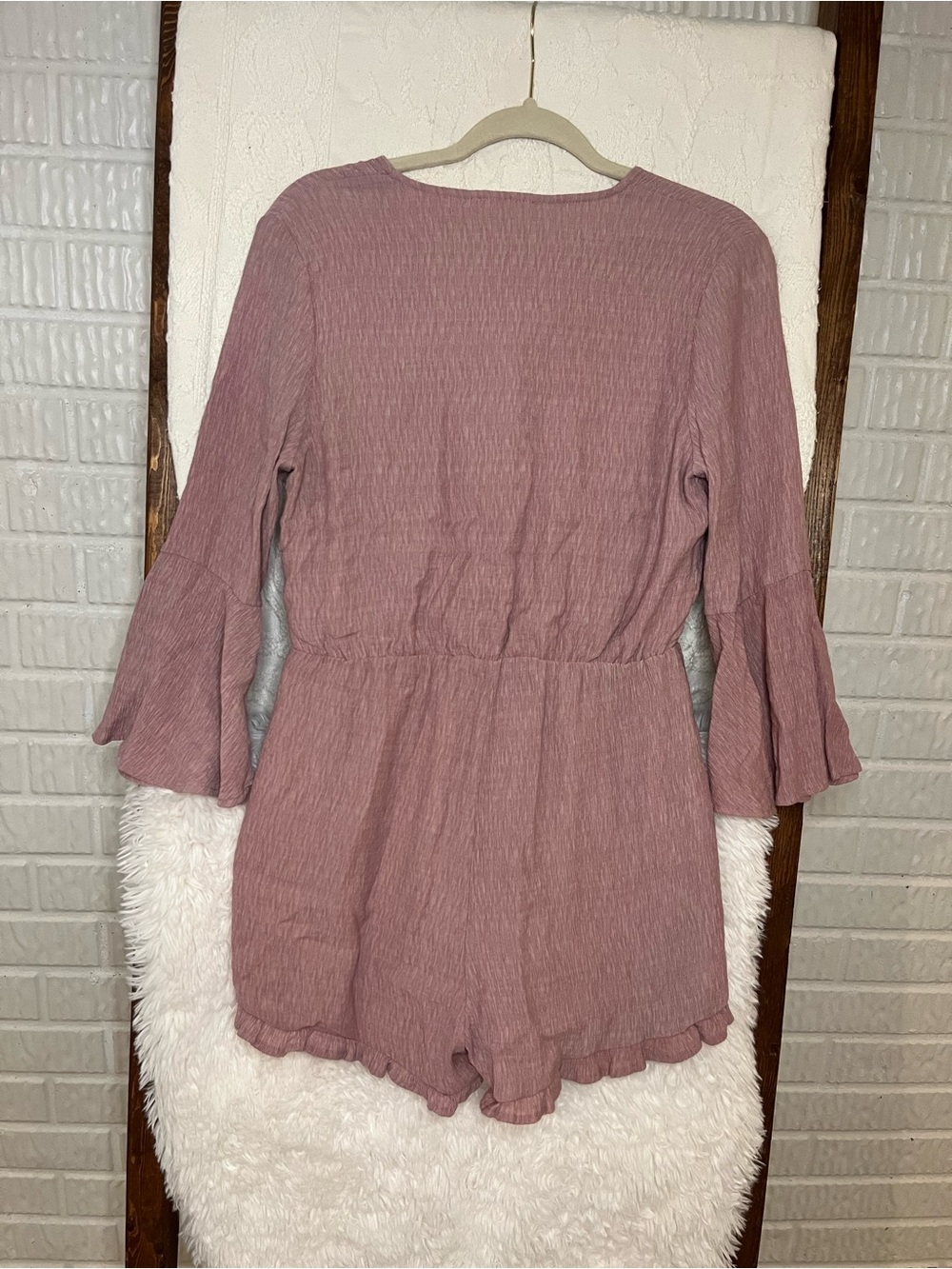 Altar'd State Joanna Floral Embroidered Women’s Medium Romper - Picture 4 of 4